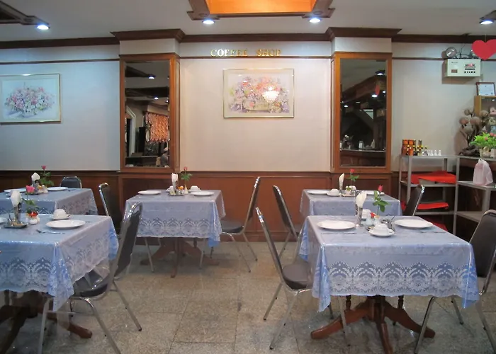 Hotel The Promenade Bangkok
